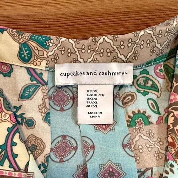 Cupcakes & Cashmere Multicolor Patchwork Blouse - Picture 2 of 3